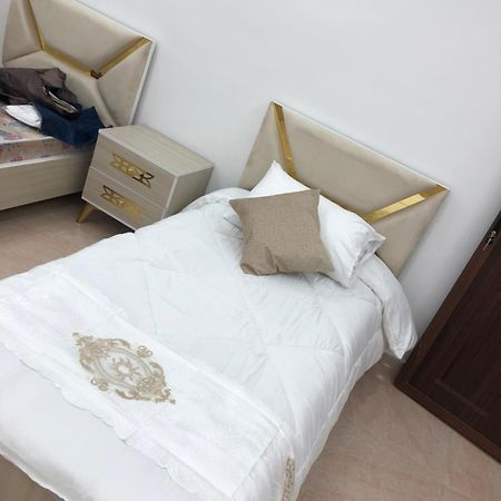 بيت العُمري Um Qeis Exterior foto